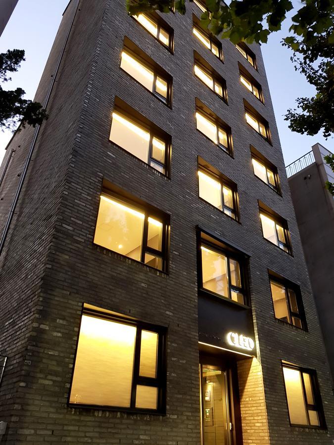 Hostel Cleo Seoul Hongdae Exterior photo