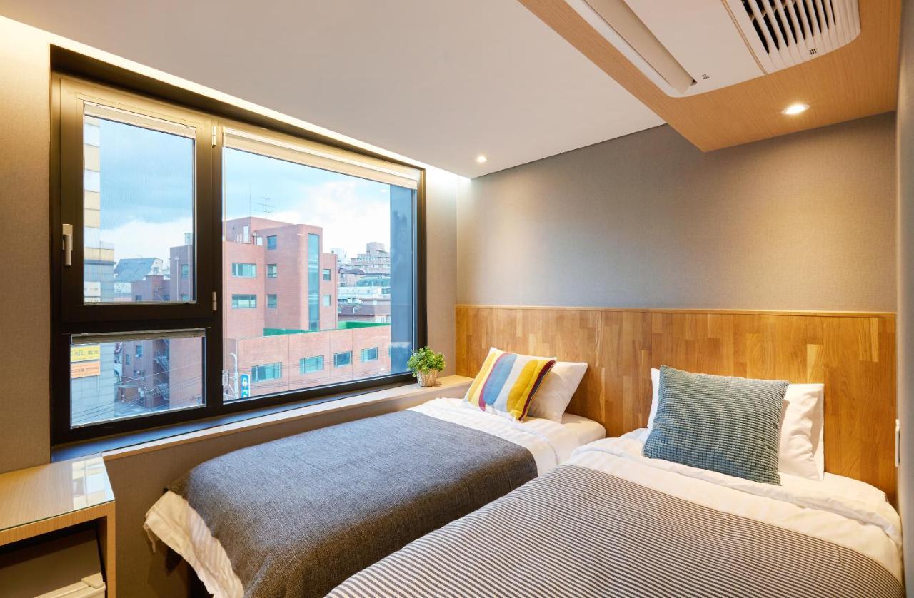 Hostel Cleo Seoul Hongdae Exterior photo